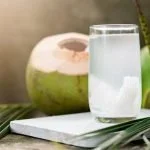Agua de coco Bebida Típica de Acapulco