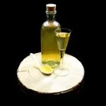 Aguardiente de miel de abeja